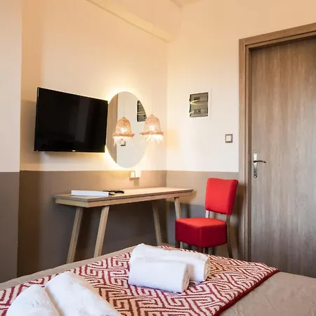 In With Pool Appartamento *